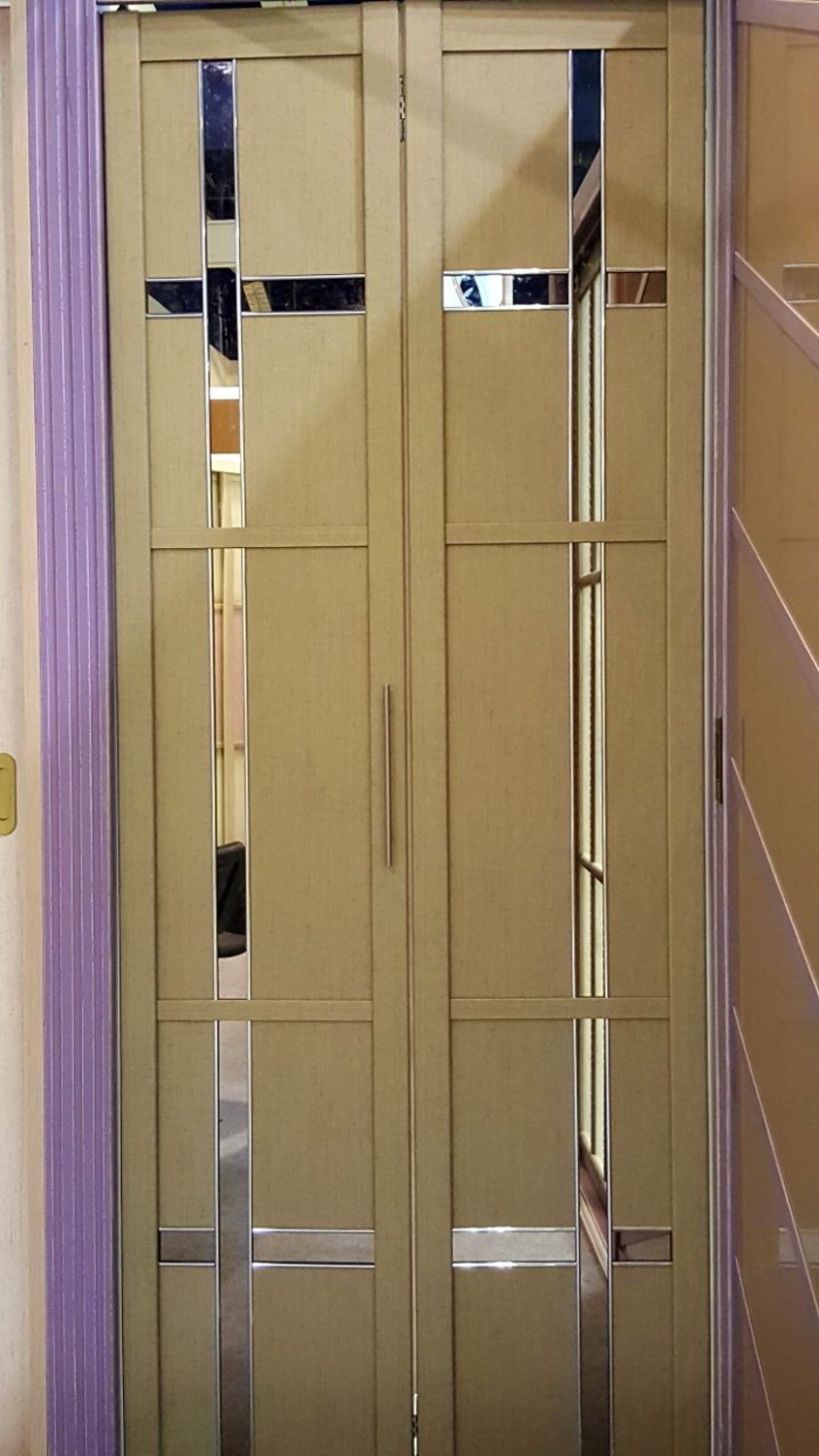 Двери гармошка шпонированные с зеркальным декором Салават