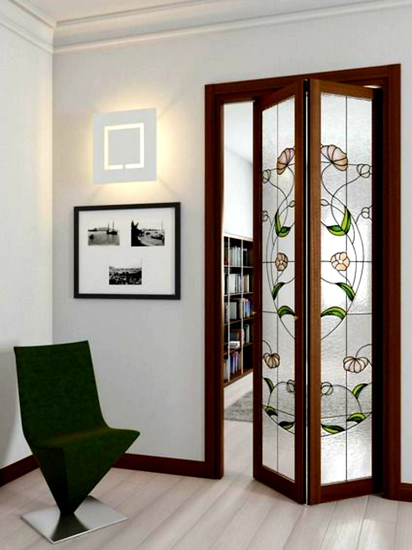 Двери гармошка с витражным декором Салават